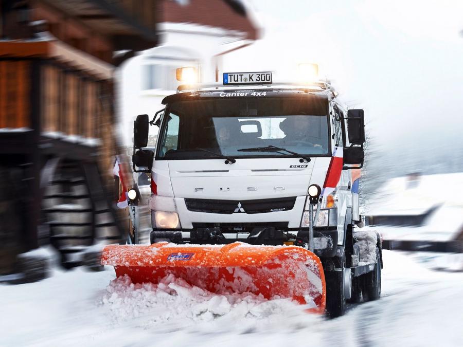  Mitsubishi Fuso Canter 6C18 Road Service 2011 года  (фото 2 из 3)
